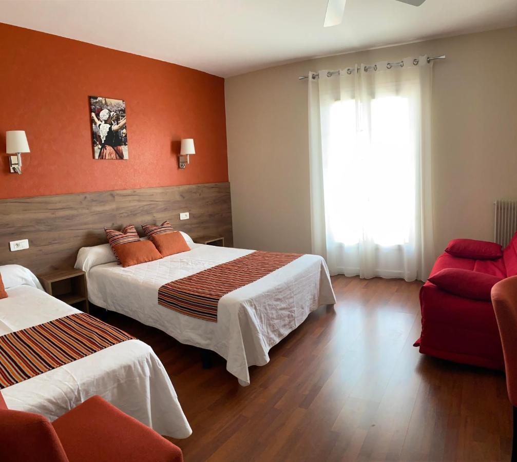 Hotel Le Belvedere แซงต์-ซีเปรียง ภายนอก รูปภาพ
