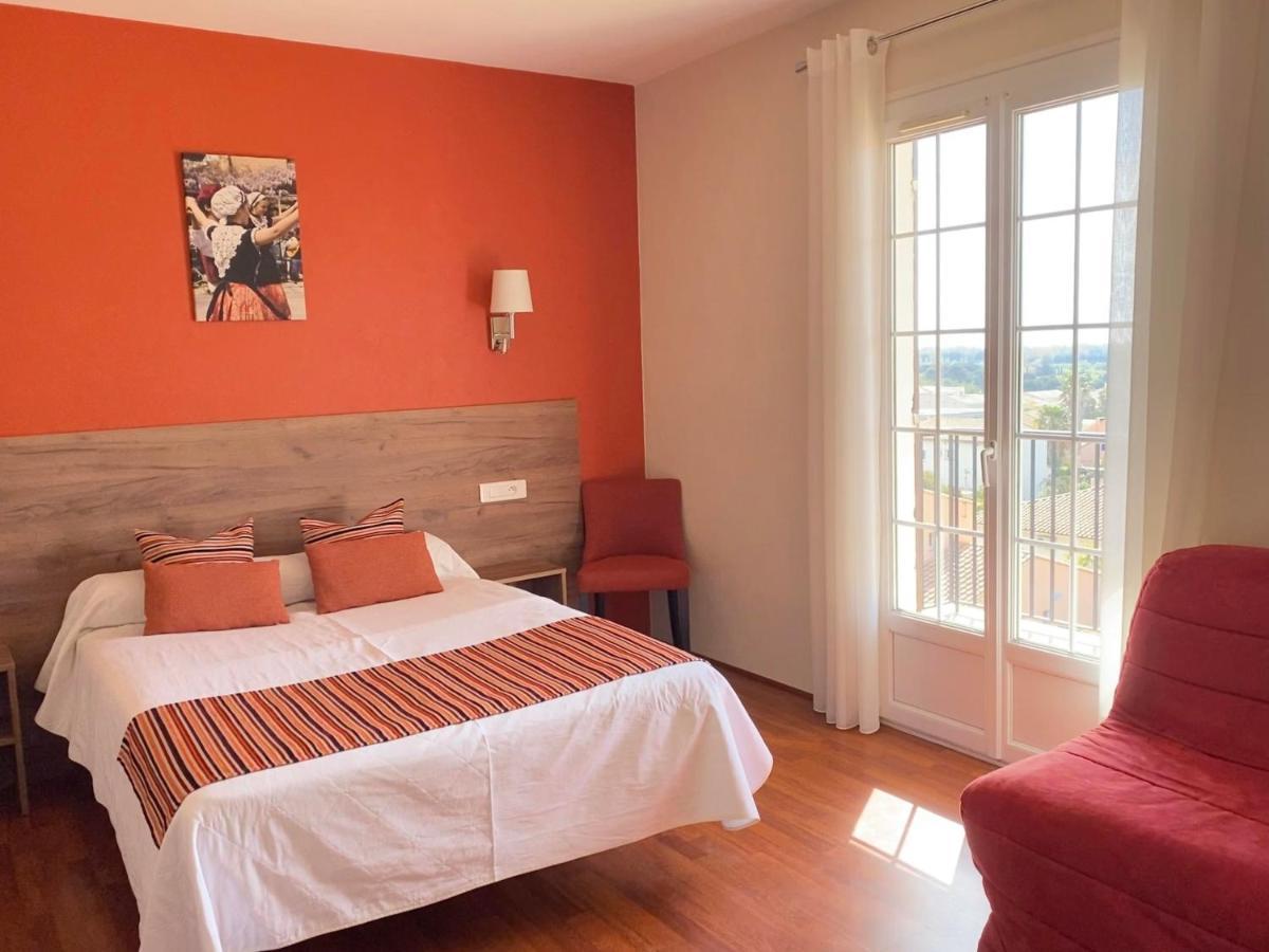 Hotel Le Belvedere แซงต์-ซีเปรียง ภายนอก รูปภาพ