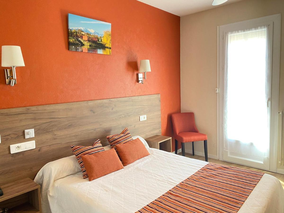 Hotel Le Belvedere แซงต์-ซีเปรียง ภายนอก รูปภาพ