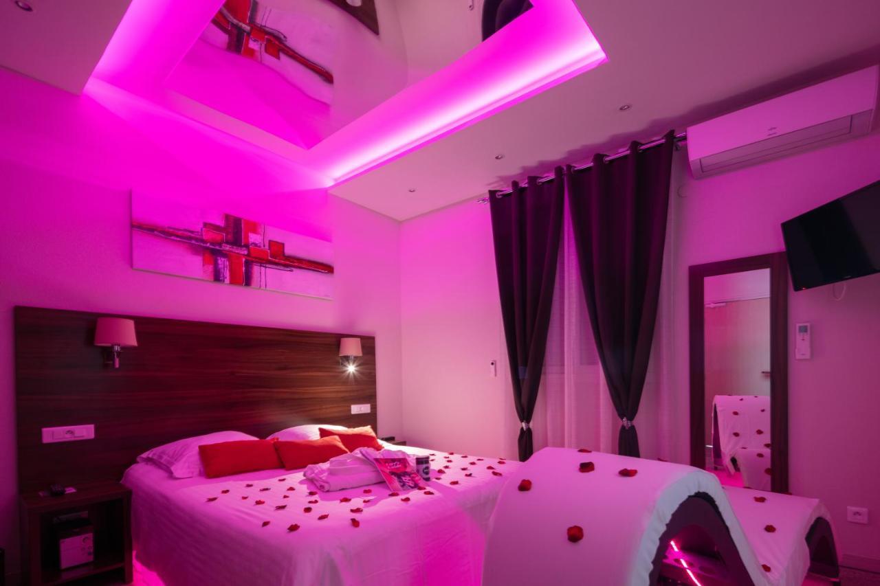 Hotel Le Belvedere แซงต์-ซีเปรียง ภายนอก รูปภาพ
